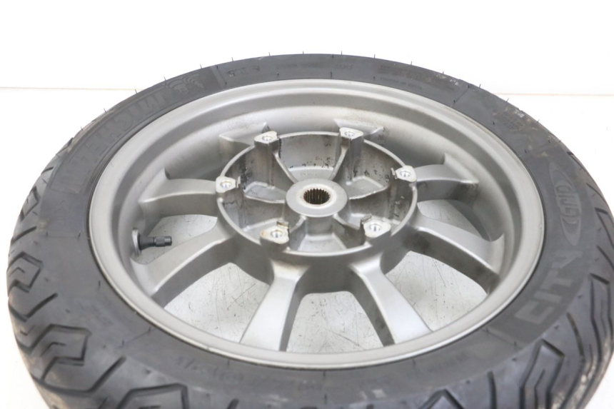 photo de OBRĘCZ TYLNA QUADRO 3D S 350 (2013 - 2018) - Zoom stanu zużycia