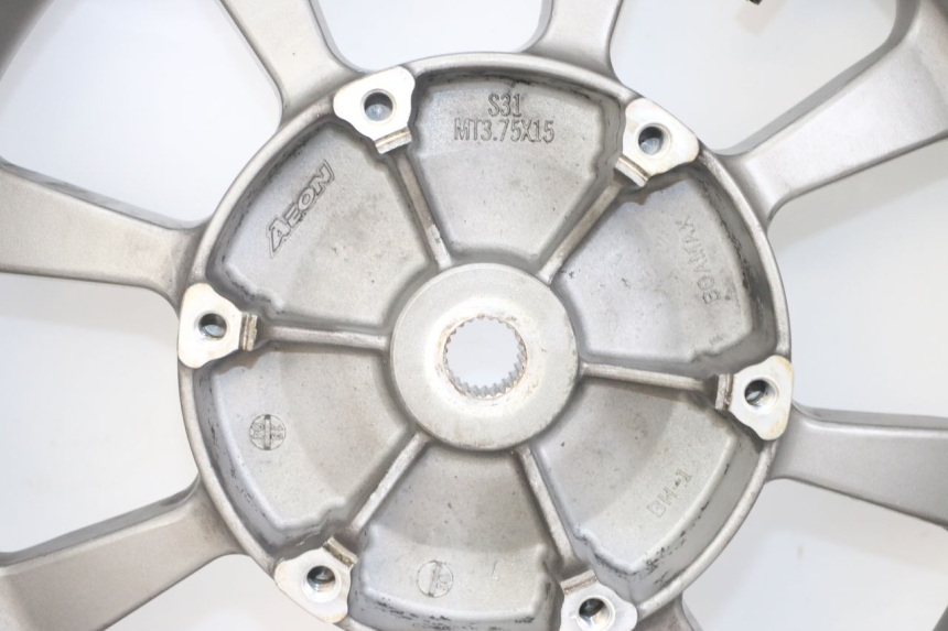 photo de OBRĘCZ TYLNA QUADRO 3D S 350 (2013 - 2018) - Część sprawdzona