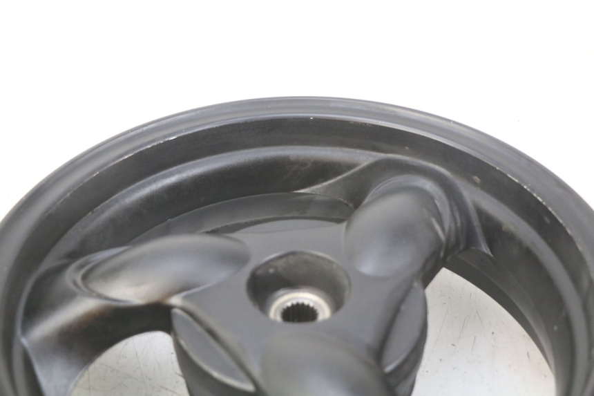 photo de OBRĘCZ TYLNA KYMCO AGILITY 4T 50 (2018 - 2022) - Widok produktu