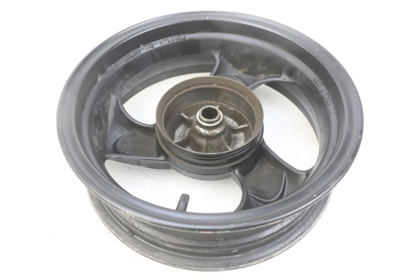 photo de OBRĘCZ TYLNA KYMCO AGILITY 4T 50 (2018 - 2022) - Widok z bliska