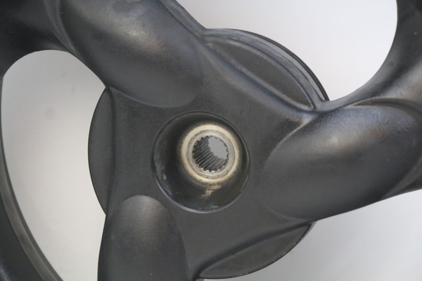 photo de OBRĘCZ TYLNA KYMCO AGILITY 4T 50 (2018 - 2022) - Część sprawdzona