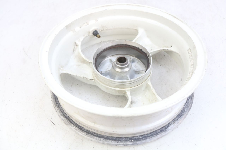 photo de OBRĘCZ TYLNA KYMCO AGILITY 4T 50 (2005 - 2018) - Stan powierzchni