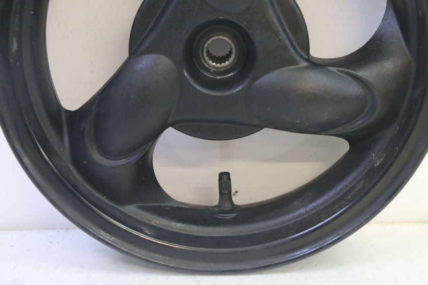 photo de OBRĘCZ TYLNA KYMCO AGILITY 4T 50 (2018 - 2022) - Inny kąt widzenia