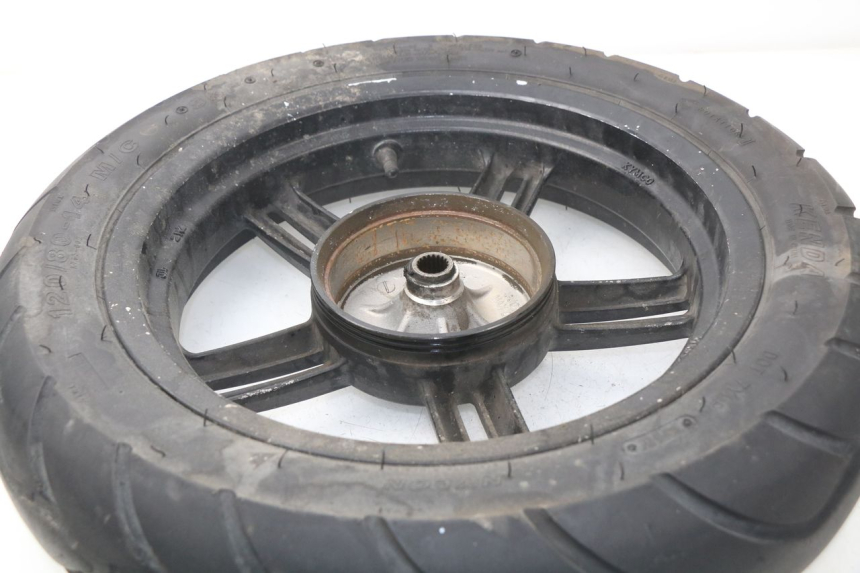 photo de OBRĘCZ TYLNA KYMCO AGILITY CITY 2T 50 (2008 - 2016) - Zoom stanu zużycia