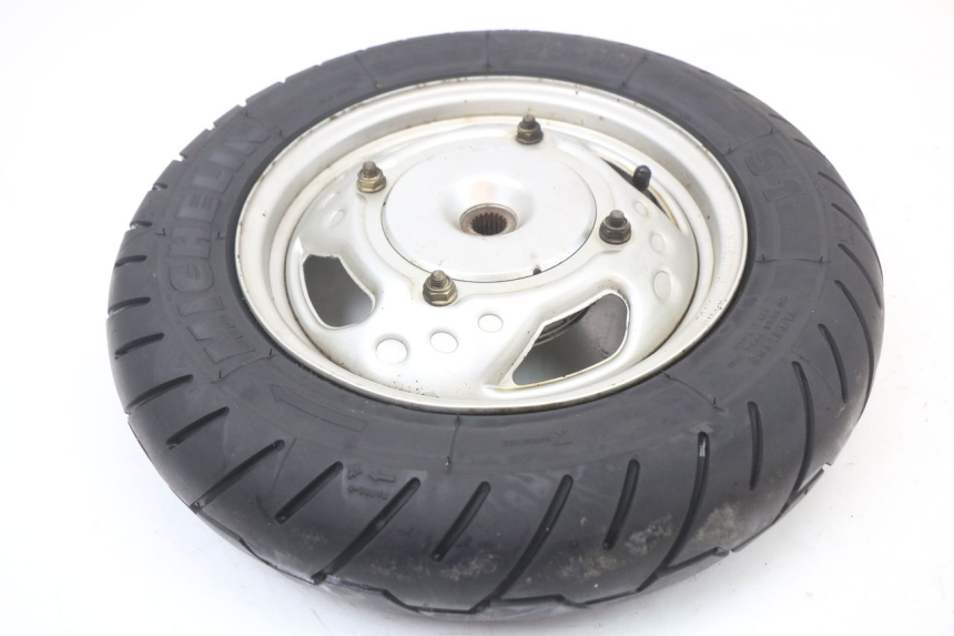 photo de OBRĘCZ TYLNA KYMCO AGILITY PREMIUM 50 (2007 - 2010) - Zbliżenie techniczne