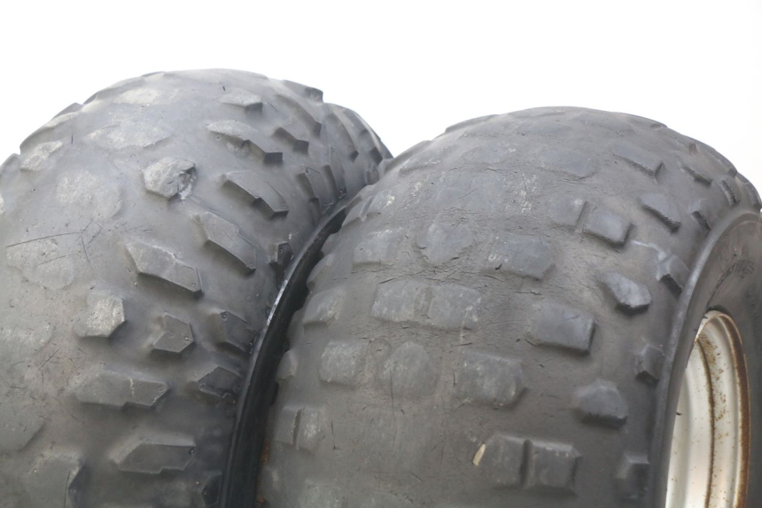 photo de OBRĘCZ TYLNA YAMAHA BLASTER 200 (1987 - 2002) - Zoom stanu zużycia