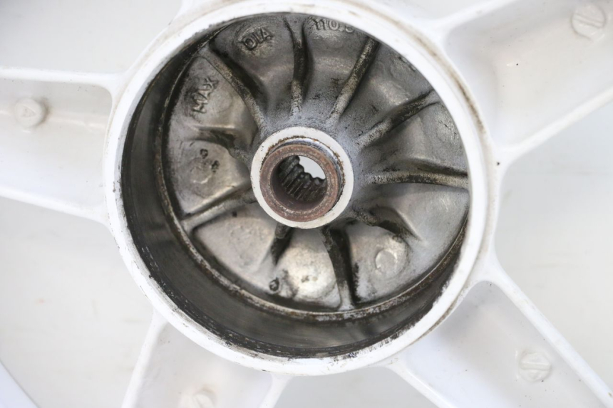 photo de OBRĘCZ TYLNA MBK BOOSTER SPIRIT NAKED 50 (2004 - 2017) - Zbliżenie techniczne