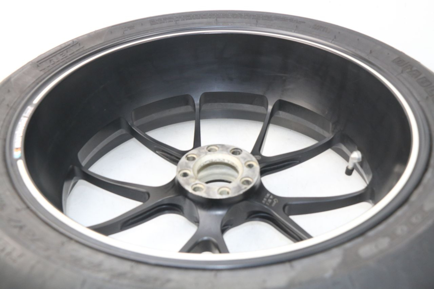 photo de OBRĘCZ TYLNA MV AGUSTA BRUTALE R WALLY 910 (2008 - 2008) - Inny kąt widzenia