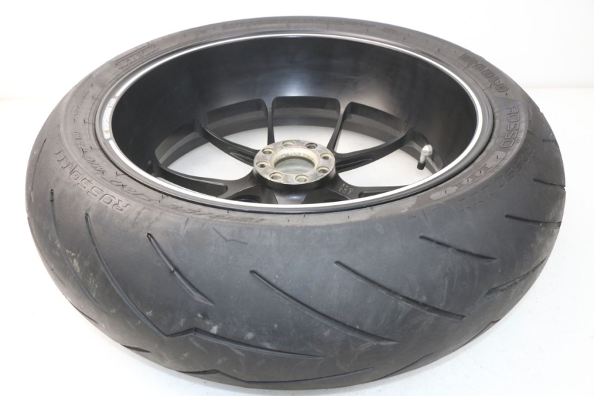 photo de OBRĘCZ TYLNA MV AGUSTA BRUTALE R WALLY 910 (2008 - 2008) - Zbliżenie techniczne