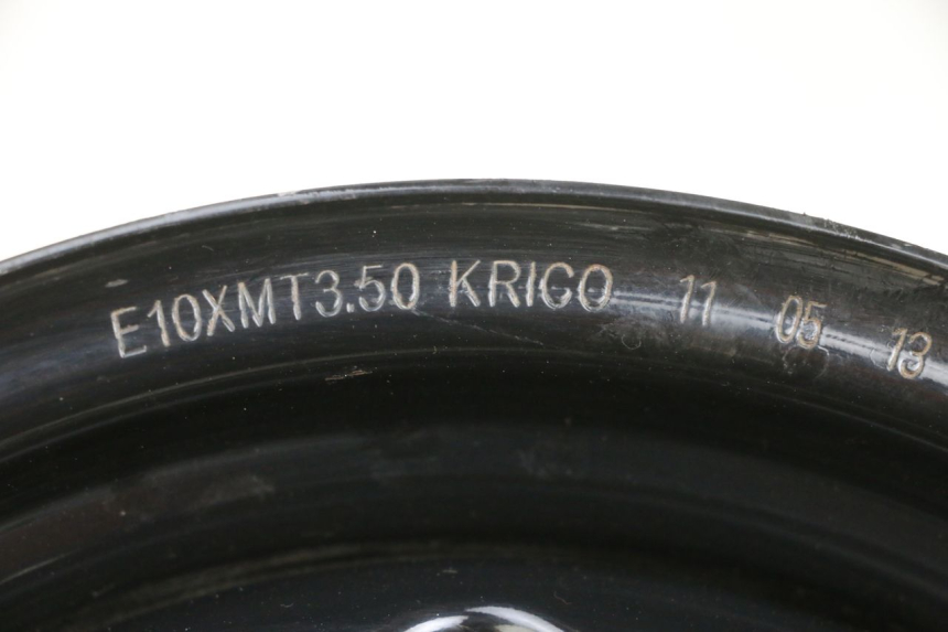 photo de OBRĘCZ TYLNA YAMAHA BW'S EASY 50 (2013 - 2016) - Szczegóły charakterystyczne