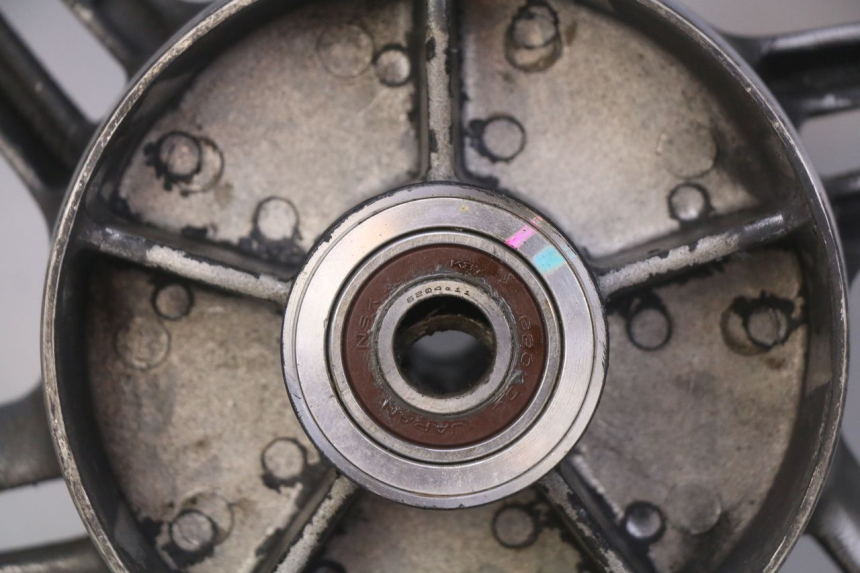 photo de OBRĘCZ TYLNA HONDA CBF 500 (2004 - 2007) - Szczegóły charakterystyczne