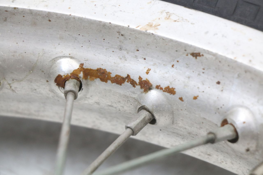 photo de OBRĘCZ TYLNA SHERCO CITY CORP 125 (2003 - 2007) - Kontrola wizualna