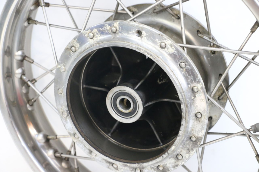 photo de OBRĘCZ TYLNA APRILIA CLASSIC 125 (1995 - 2001) - Stan powierzchni