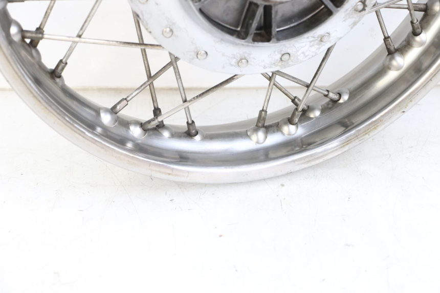 photo de OBRĘCZ TYLNA APRILIA CLASSIC 125 (1995 - 2001) - Oznaczenia i referencje