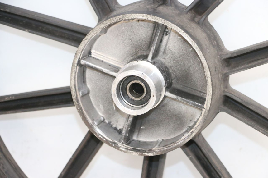 photo de OBRĘCZ TYLNA KSR CODE 125 (2018 - 2020) - Widok z bliska