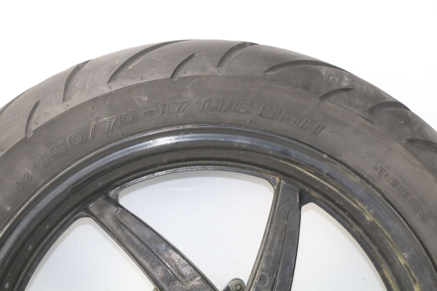 photo de OBRĘCZ TYLNA HYOSUNG COMET GTR 125 (2007 - 2014) - Zbliżenie komponentów