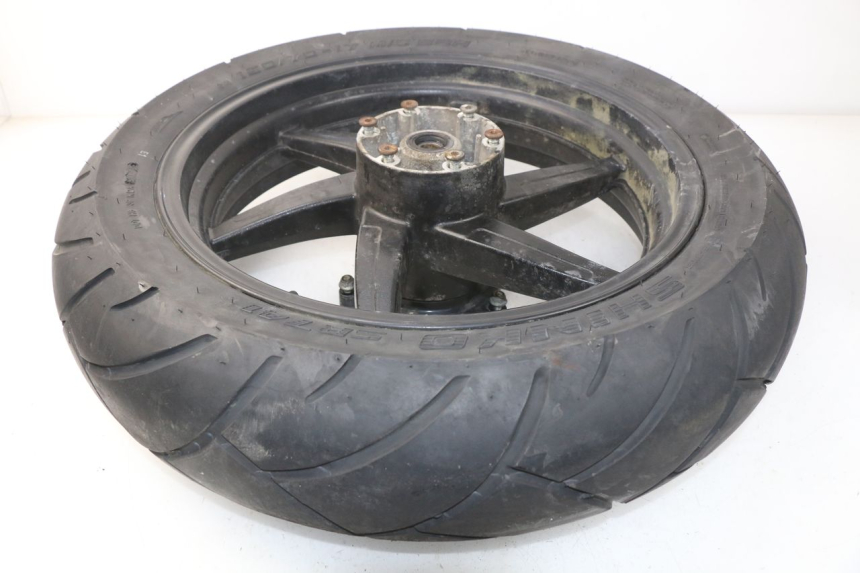 photo de OBRĘCZ TYLNA HYOSUNG COMET GTR 125 (2007 - 2014) - Zbliżenie techniczne