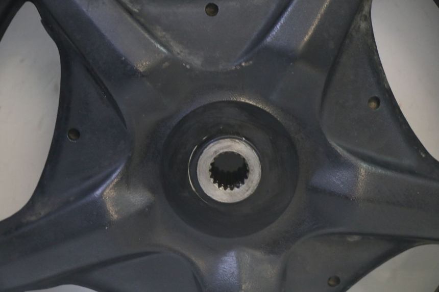 photo de OBRĘCZ TYLNA YAMAHA CYGNUS X INJECTION 125 (2007 - 2013) - Inny kąt widzenia