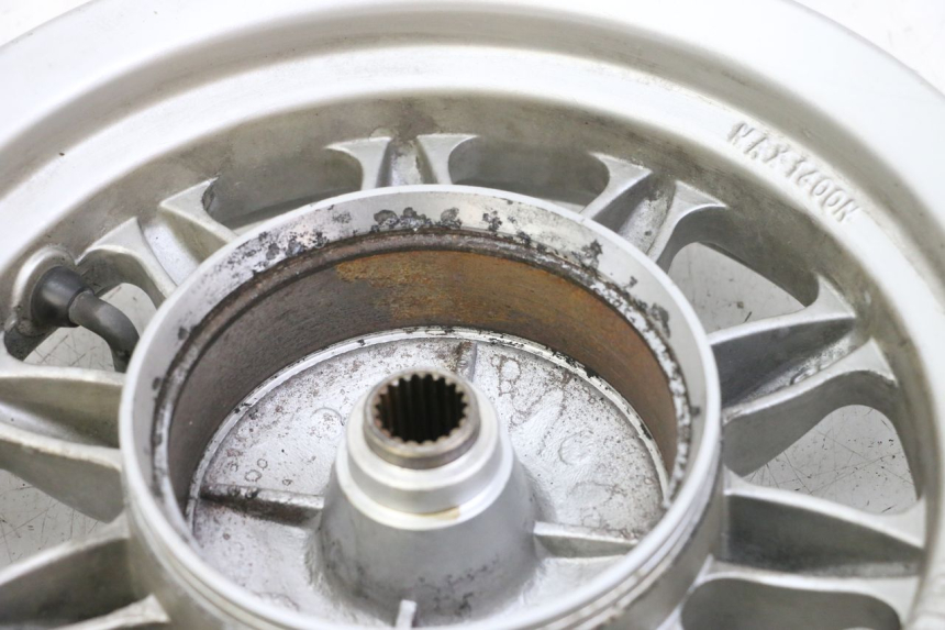 photo de OBRĘCZ TYLNA DAELIM BESBI 125 (2007 - 2008) - Zbliżenie komponentów