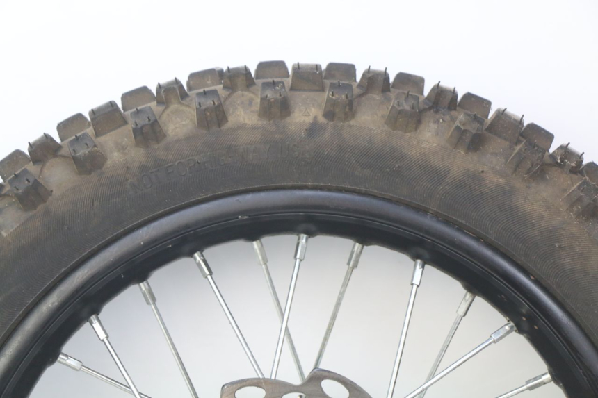 photo de OBRĘCZ TYLNA CCR DIRT BIKE 125 - Szczegóły charakterystyczne