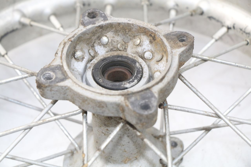 photo de OBRĘCZ TYLNA CRZ DIRTBIKE 140 - Zoom stanu zużycia