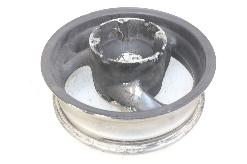 photo de OBRĘCZ TYLNA HONDA FES PANTHEON 125 (2003 - 2007) - Stan powierzchni