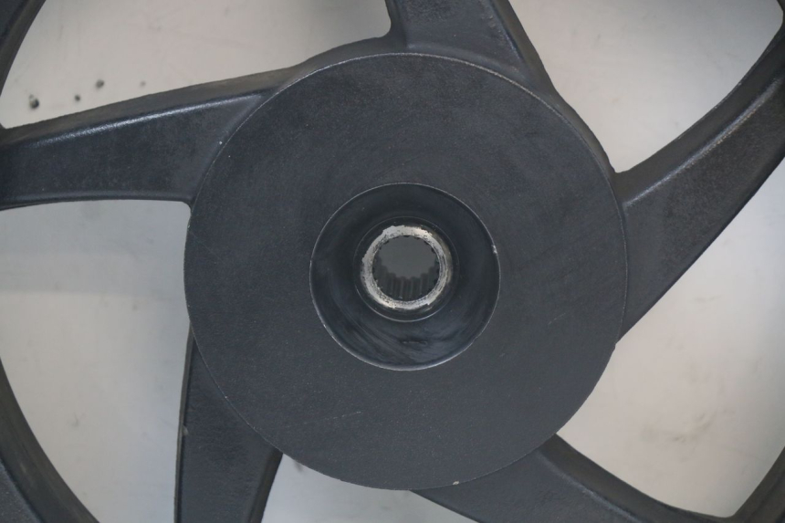 photo de OBRĘCZ TYLNA SYM FIDDLE 2 50 (2008 - 2013) - Zbliżenie techniczne