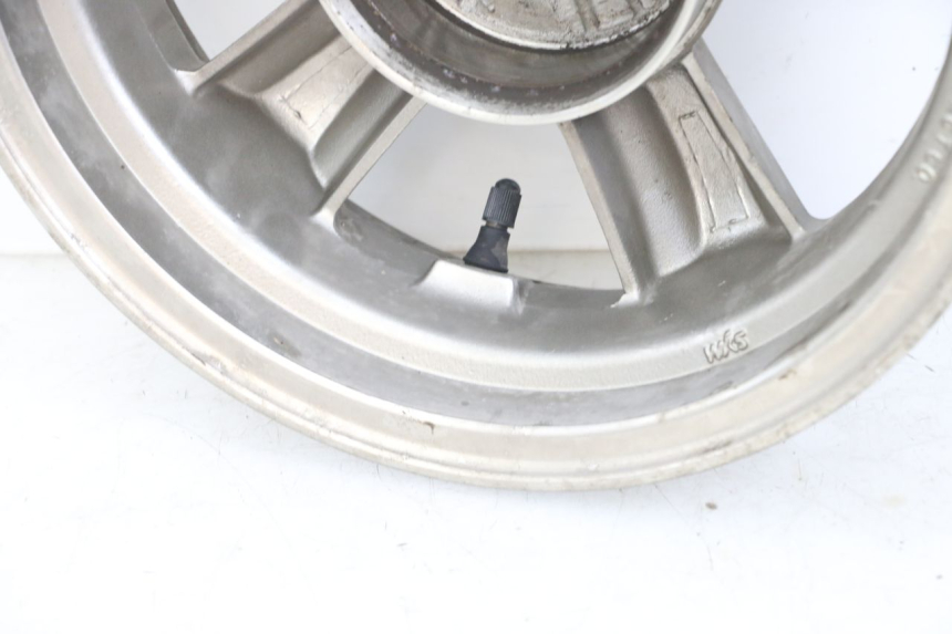 photo de OBRĘCZ TYLNA SYM FIDDLE 3 III 50 (2014 - 2020) - Zoom stanu zużycia