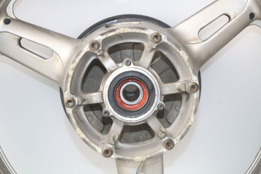 photo de OBRĘCZ TYLNA YAMAHA FJR ABS 1300 (2006 - 2012) - Oznaczenia i referencje