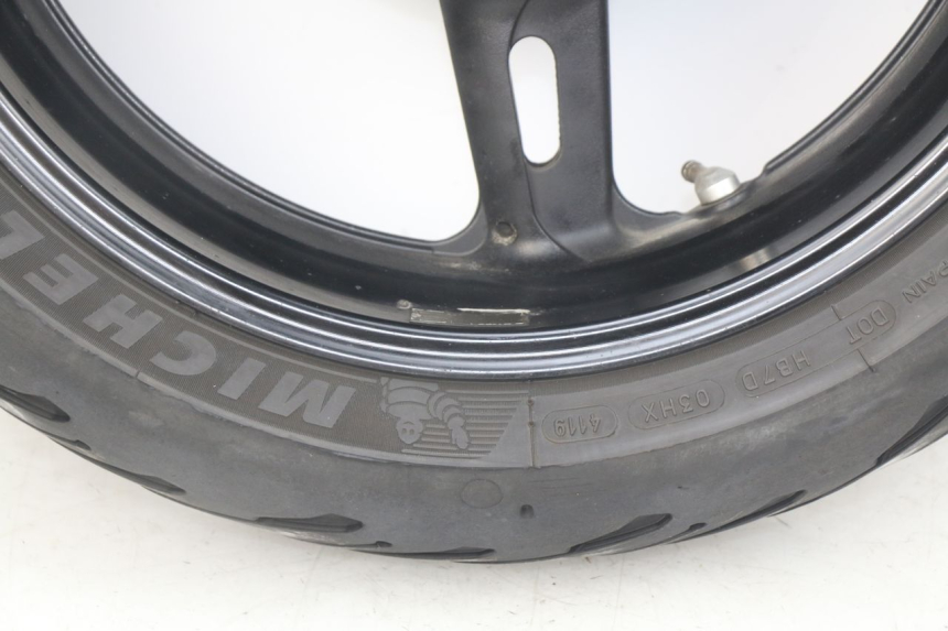 photo de OBRĘCZ TYLNA YAMAHA FJR ABS 1300 (2016 - 2020) - Zbliżenie komponentów