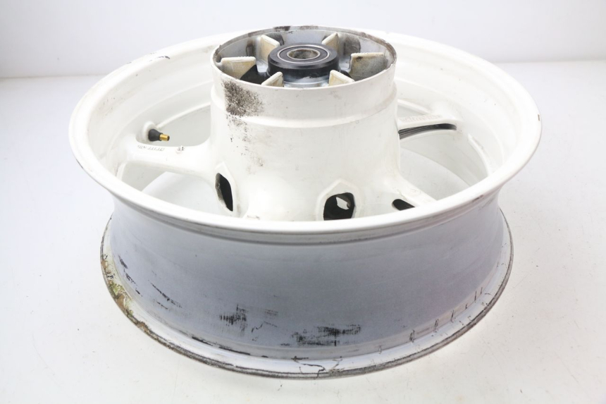 photo de OBRĘCZ TYLNA YAMAHA FZ8 800 (2010 - 2016) - Szczegół części