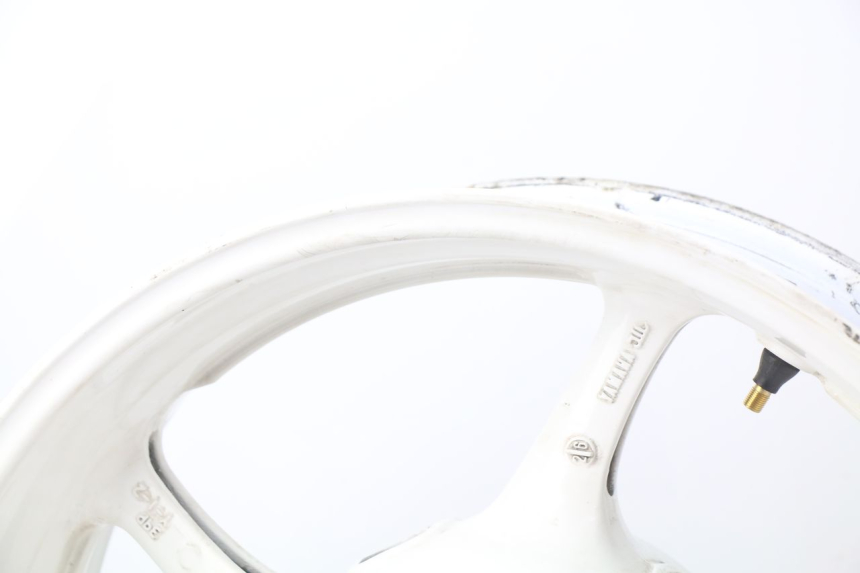 photo de OBRĘCZ TYLNA YAMAHA FZ8 800 (2010 - 2016) - Struktura - zbliżenie