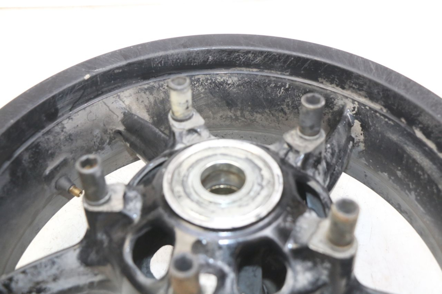 photo de OBRĘCZ TYLNA GILERA GP 800 (2007 - 2013) - Zbliżenie komponentów