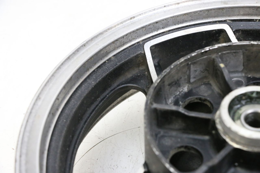 photo de OBRĘCZ TYLNA KAWASAKI GPZ RX 1000 (1986 - 1988) - Inny kąt widzenia