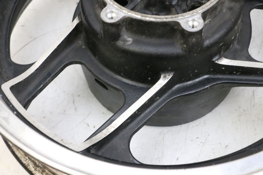 photo de OBRĘCZ TYLNA KAWASAKI GPZ RX 1000 (1986 - 1988) - Oznaczenia i referencje