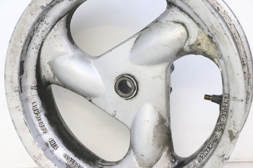 photo de OBRĘCZ TYLNA KYMCO GRAND DINK 125 (2002 - 2007) - Oznaczenia i referencje