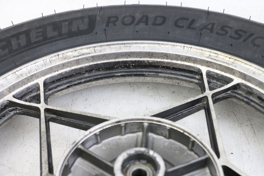 photo de OBRĘCZ TYLNA SUZUKI GSX E 250 (1982 - 1983) - Punkty mocowania