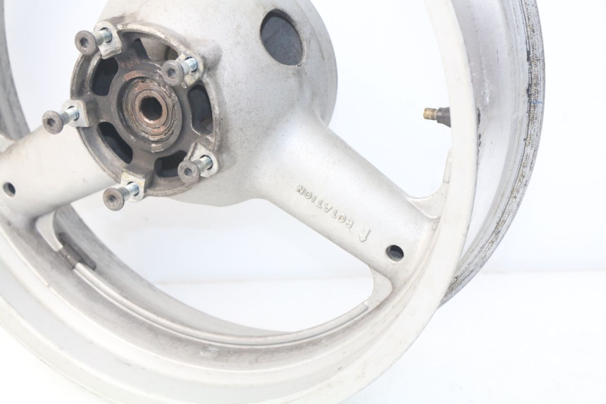 photo de OBRĘCZ TYLNA SUZUKI GSX-F GSXF 600 (1998 - 2004) - Zbliżenie techniczne