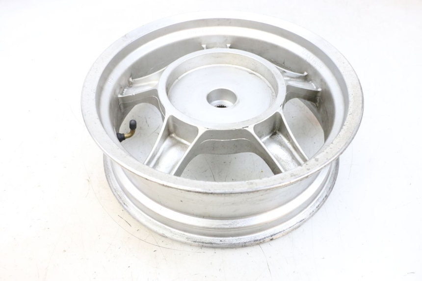 photo de OBRĘCZ TYLNA JM MOTORS GTS 125 (2015 - 2019) - Szczegół części