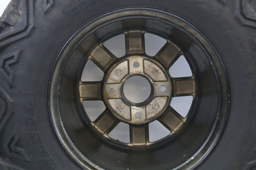 photo de OBRĘCZ TYLNA HYTRACK HY S 4X4 410 (2013 - 2016) - Struktura - zbliżenie