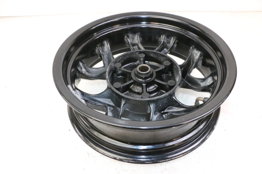 photo de OBRĘCZ TYLNA SYM JOYMAX 125 (2010 - 2017) - Szczegół części