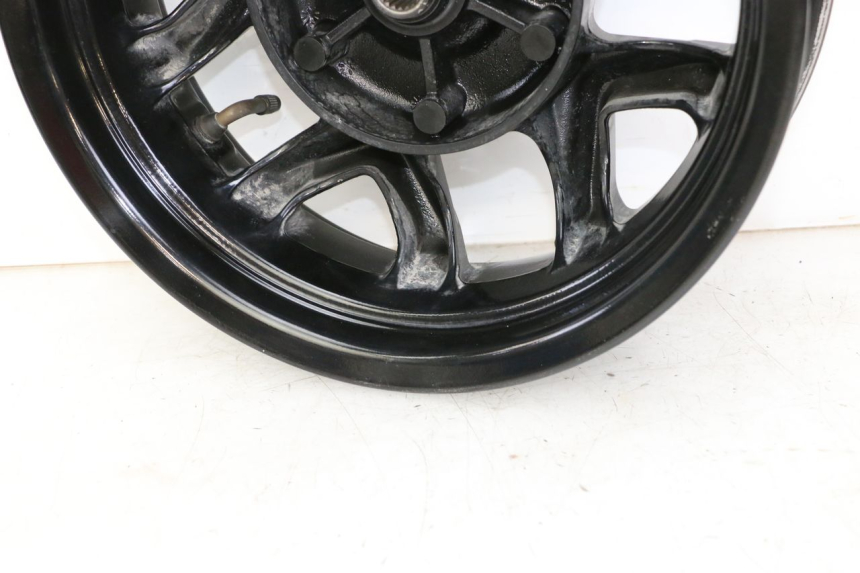 photo de OBRĘCZ TYLNA SYM JOYMAX 125 (2010 - 2017) - Inny kąt widzenia