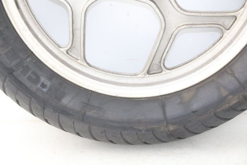 photo de OBRĘCZ TYLNA BMW K100 1000 (1982 - 1990) - Oznaczenia i referencje