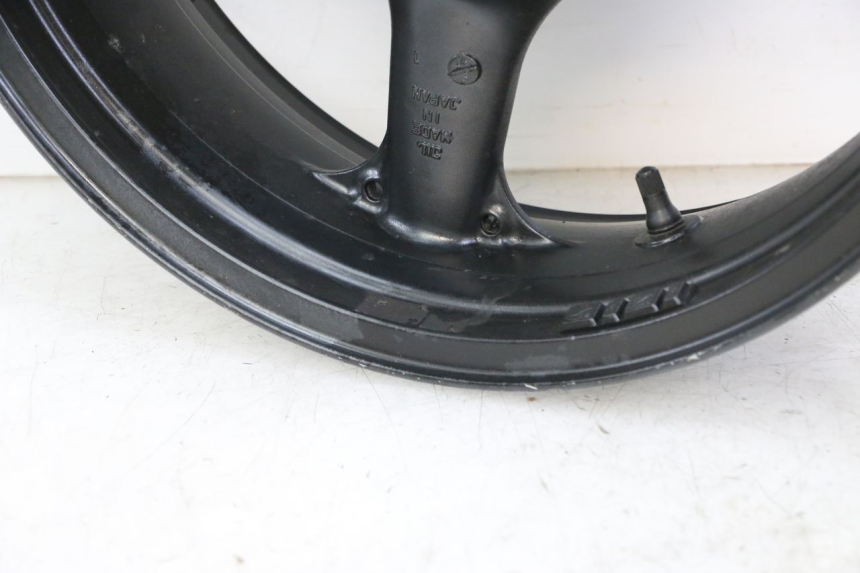 photo de OBRĘCZ TYLNA KAWASAKI ZR7 ZR-7 S 750 (1999 - 2004) - Widok z bliska