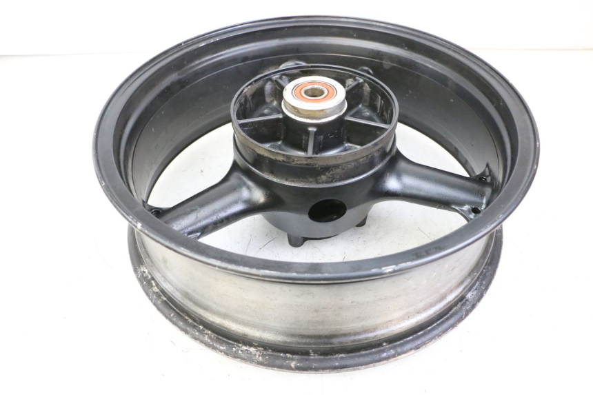 photo de OBRĘCZ TYLNA KAWASAKI ZR7 ZR-7 S 750 (1999 - 2004) - Zbliżenie techniczne