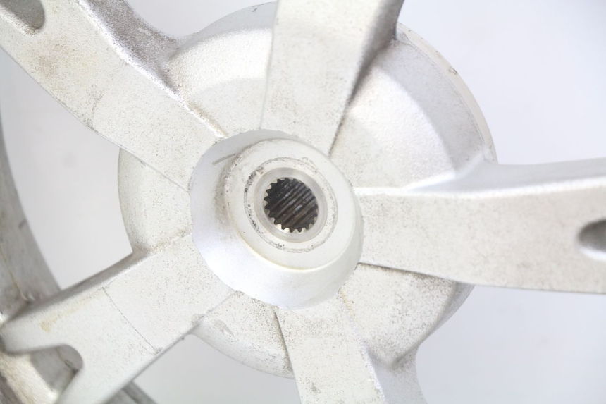 photo de OBRĘCZ TYLNA PEUGEOT KISBEE 4T 50 (2018 - 2022) - Szczegół części