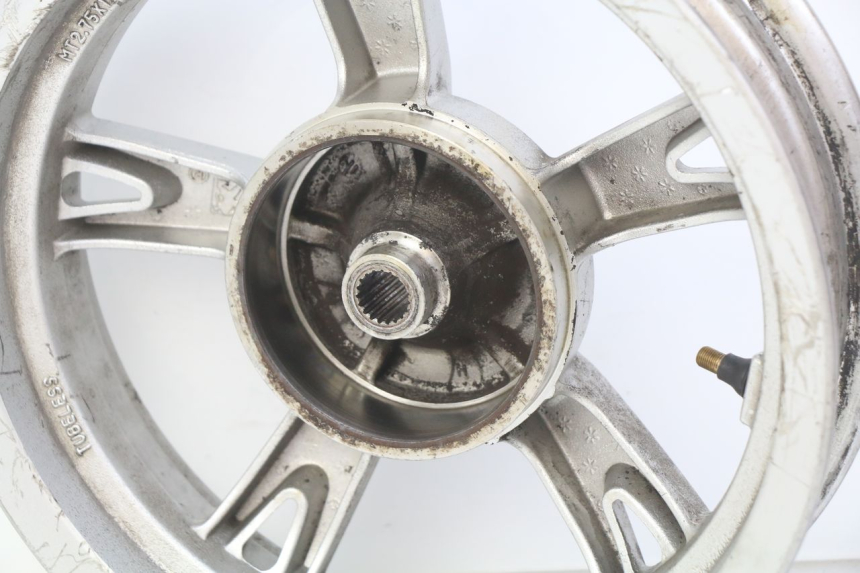 photo de OBRĘCZ TYLNA PEUGEOT KISBEE 4T 50 (2018 - 2022) - Zbliżenie techniczne