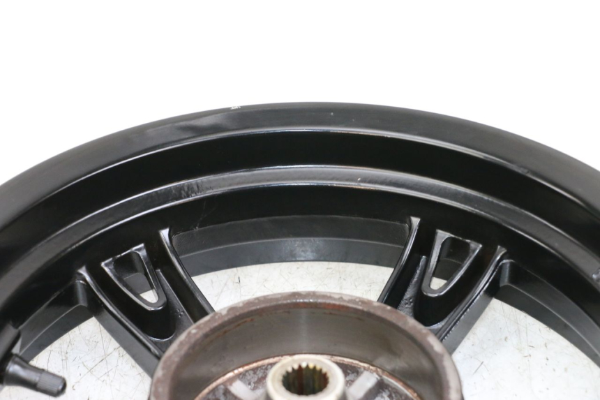 photo de OBRĘCZ TYLNA PEUGEOT KISBEE 4T 50 (2018 - 2022) - Zbliżenie komponentów