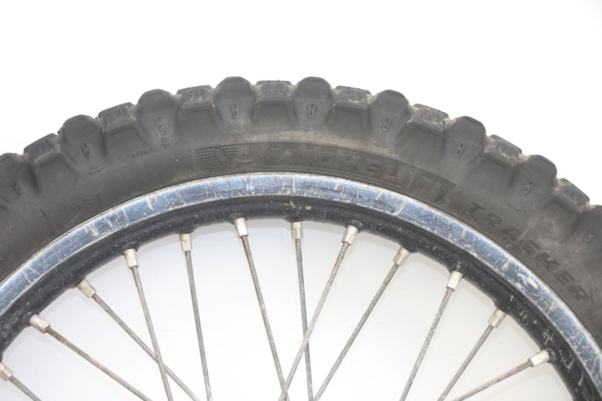 photo de OBRĘCZ TYLNA KAWASAKI KXF KX-F 250 (2012 - 2014) - Zbliżenie komponentów