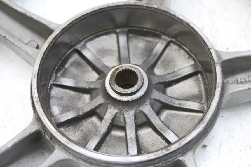 photo de OBRĘCZ TYLNA PIAGGIO LIBERTY 4T 50 (2004 - 2008) - Zoom stanu zużycia